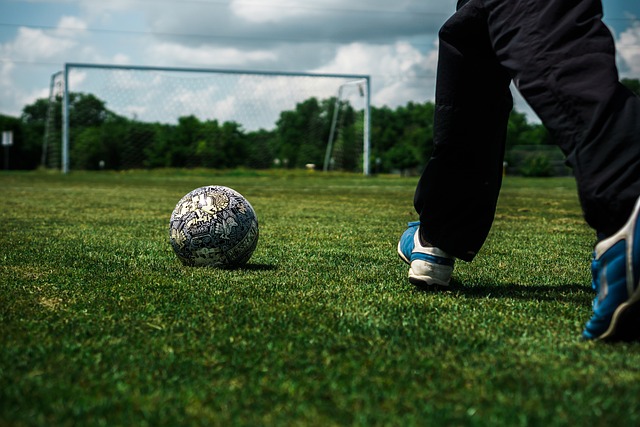 拭目以待 拭目以待